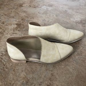 Boutique FP knockoff flats